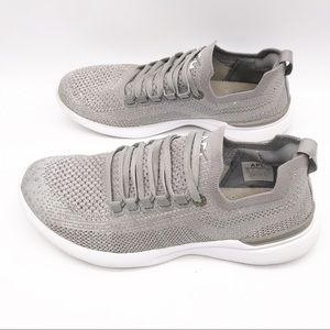 APL Techloom Breeze in Metallic Gray/Silver Size 6.5